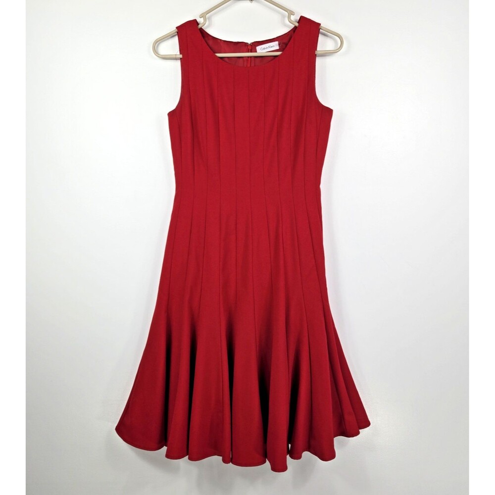 Calvin Klein Women's Size 2 Red Sleeveless Fit n Flare Dress